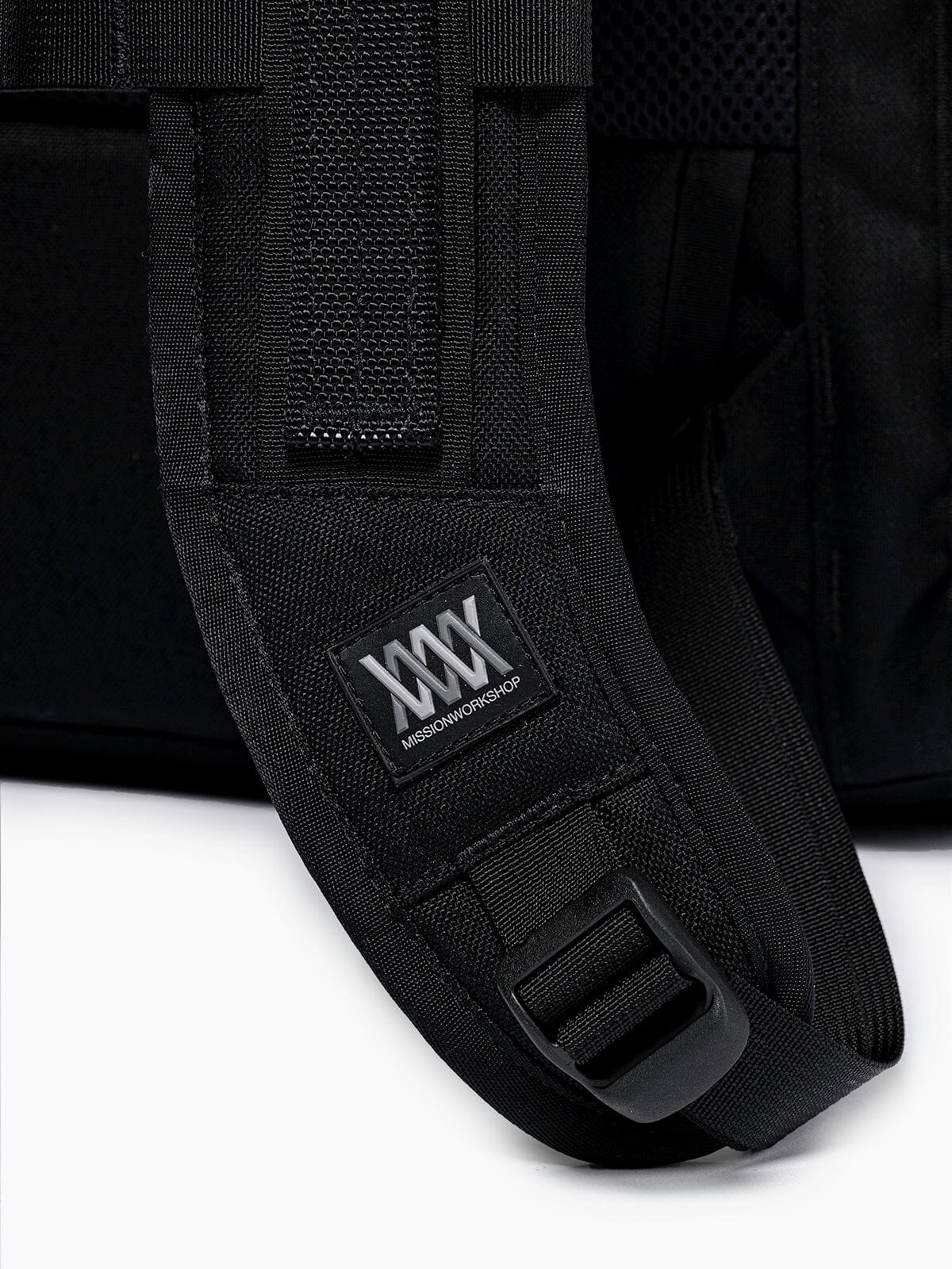 R6 Arkiv Field Pack 40L von Mission Workshop - Wetterfeste Taschen & Technische Bekleidung - San Francisco & Los Angeles - Für die Ewigkeit gebaut - Garantiert