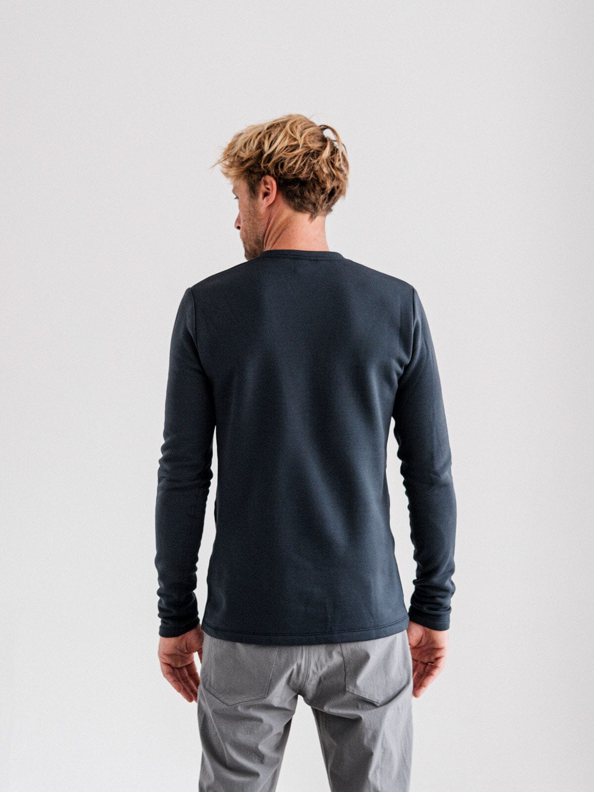 Mason : Power Stretch Pro by Mission Workshop - Wetterfeste Taschen und technische Bekleidung - San Francisco & Los Angeles - Für die Ewigkeit gebaut - Garantiert