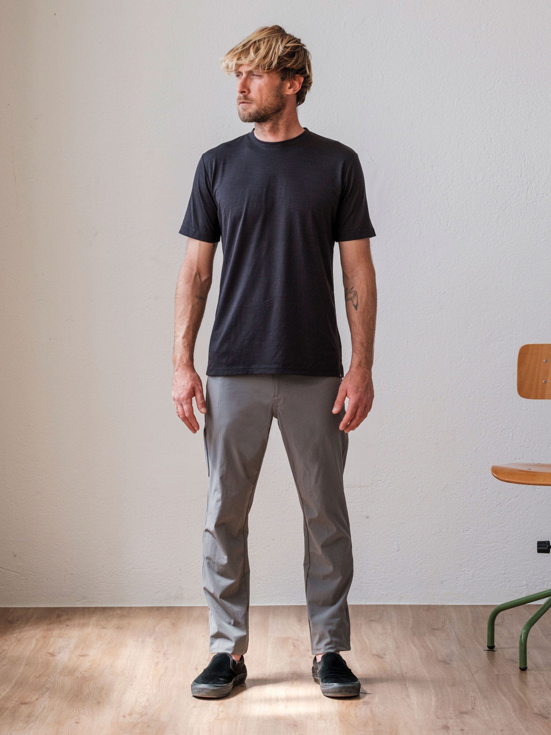 Parallel : LT by Mission Workshop - Wetterfeste Taschen und technische Bekleidung - San Francisco & Los Angeles - Für die Ewigkeit gebaut - Garantiert