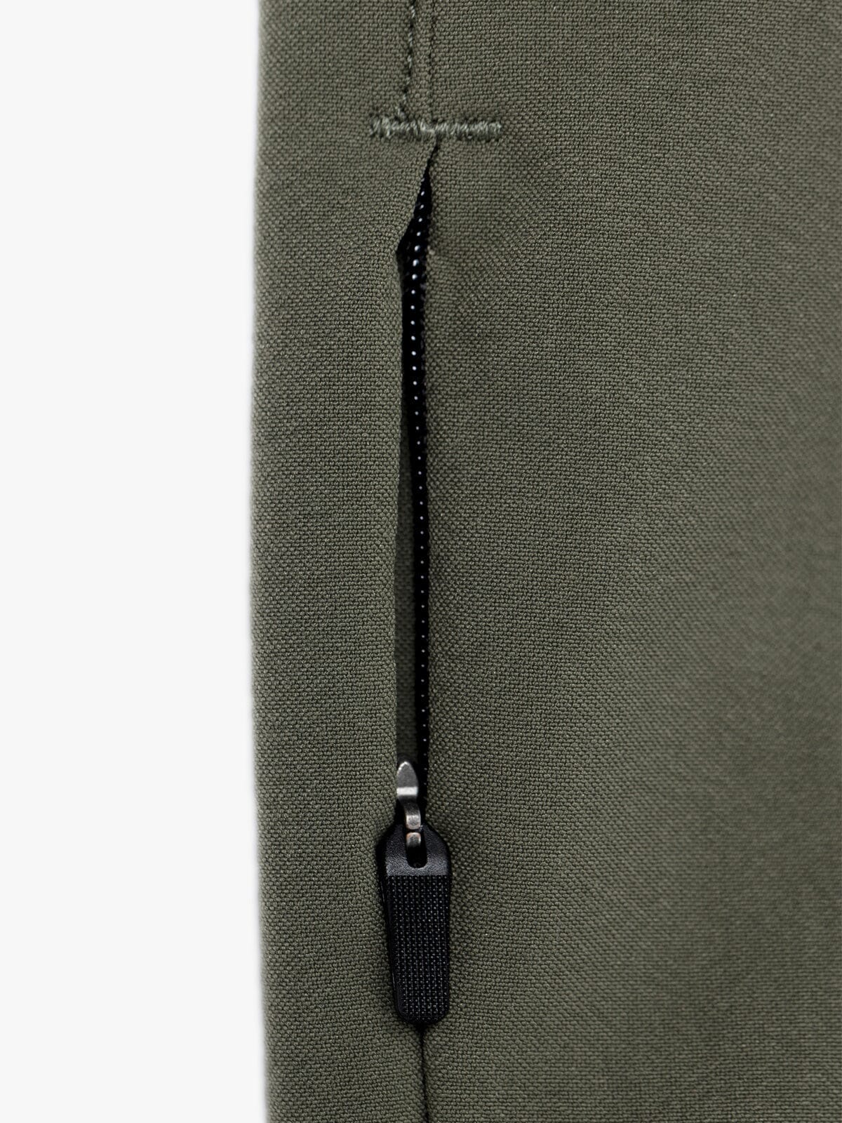 Stahl by Mission Workshop - Wetterfeste Taschen und technische Bekleidung - San Francisco & Los Angeles - Für die Ewigkeit gebaut - Garantiert