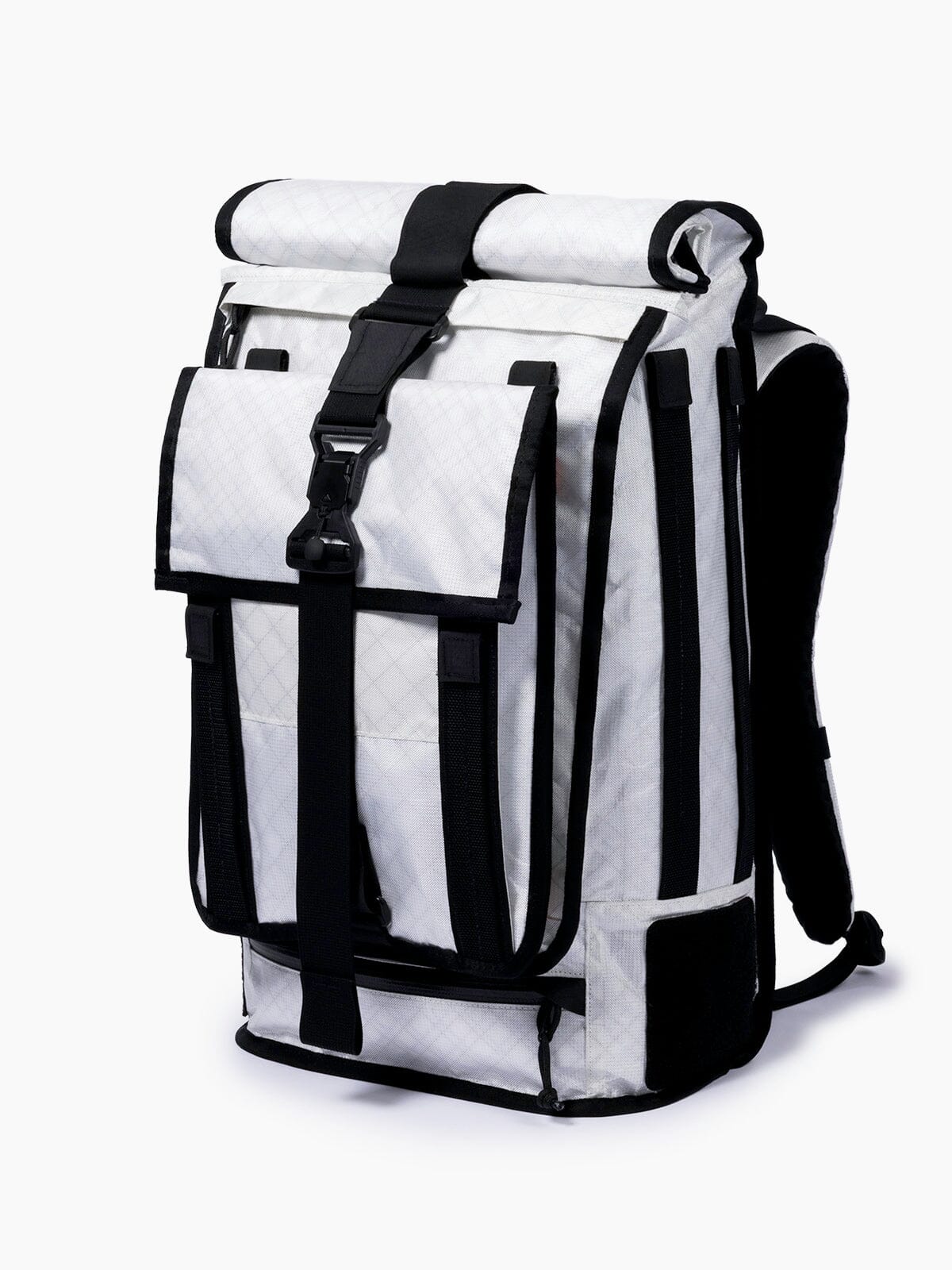 Mission Workshop X Carryology by Mission Workshop - Wetterfeste Taschen und technische Bekleidung - San Francisco & Los Angeles - Für die Ewigkeit gebaut - Garantiert