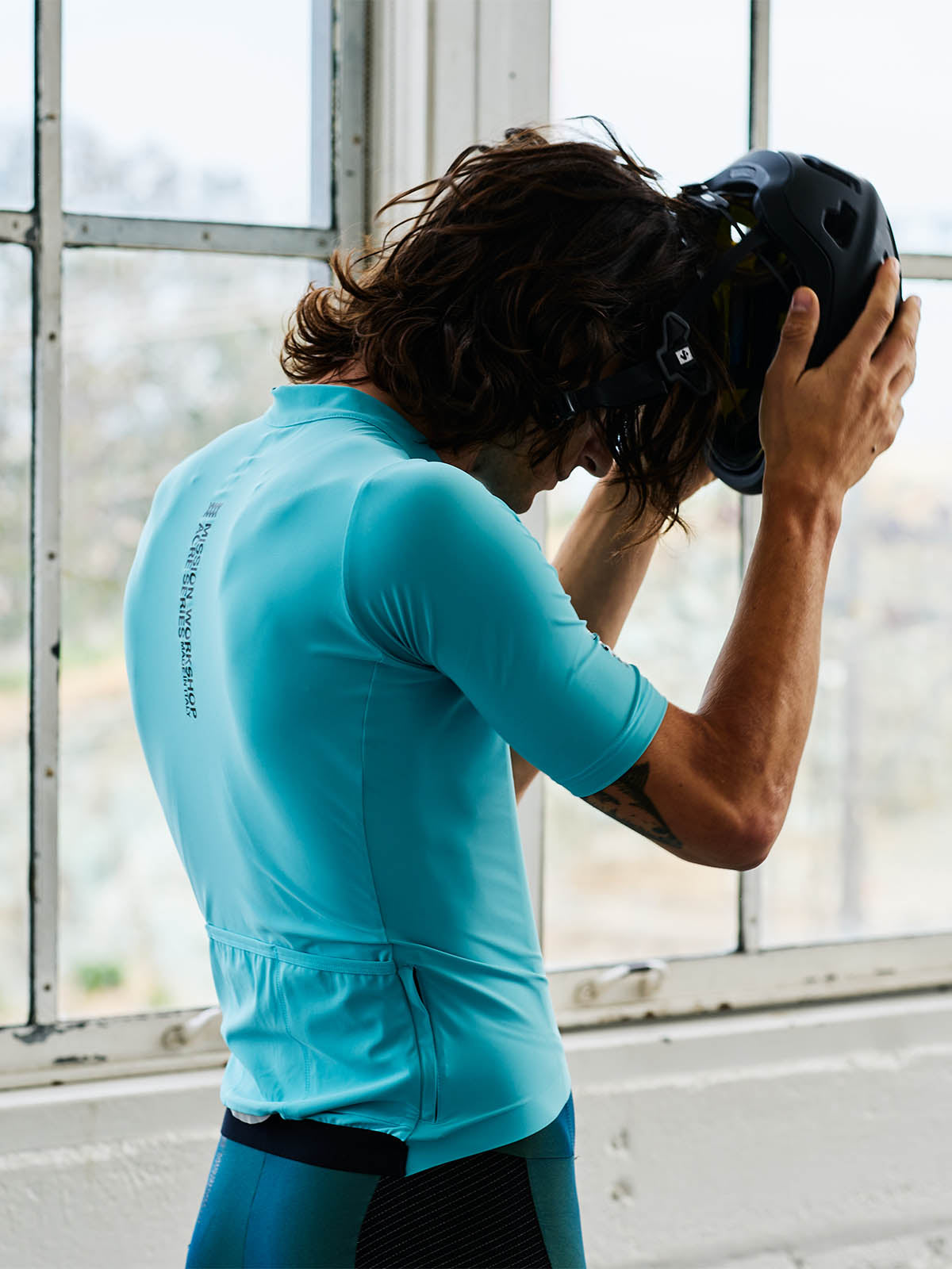 Mission Pro Jersey Men's von Mission Workshop - Wetterfeste Taschen & Technische Bekleidung - San Francisco & Los Angeles - Für die Ewigkeit gebaut - Garantiert