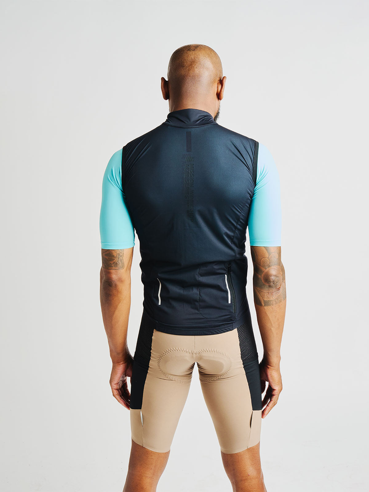 Altosphere Vest von Mission Workshop - Wetterfeste Taschen & Technische Bekleidung - San Francisco & Los Angeles - Für die Ewigkeit gebaut - Garantiert