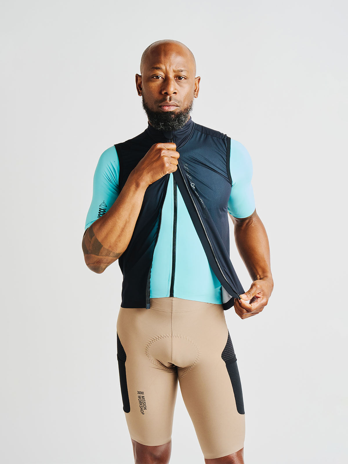 Altosphere Vest von Mission Workshop - Wetterfeste Taschen & Technische Bekleidung - San Francisco & Los Angeles - Für die Ewigkeit gebaut - Garantiert