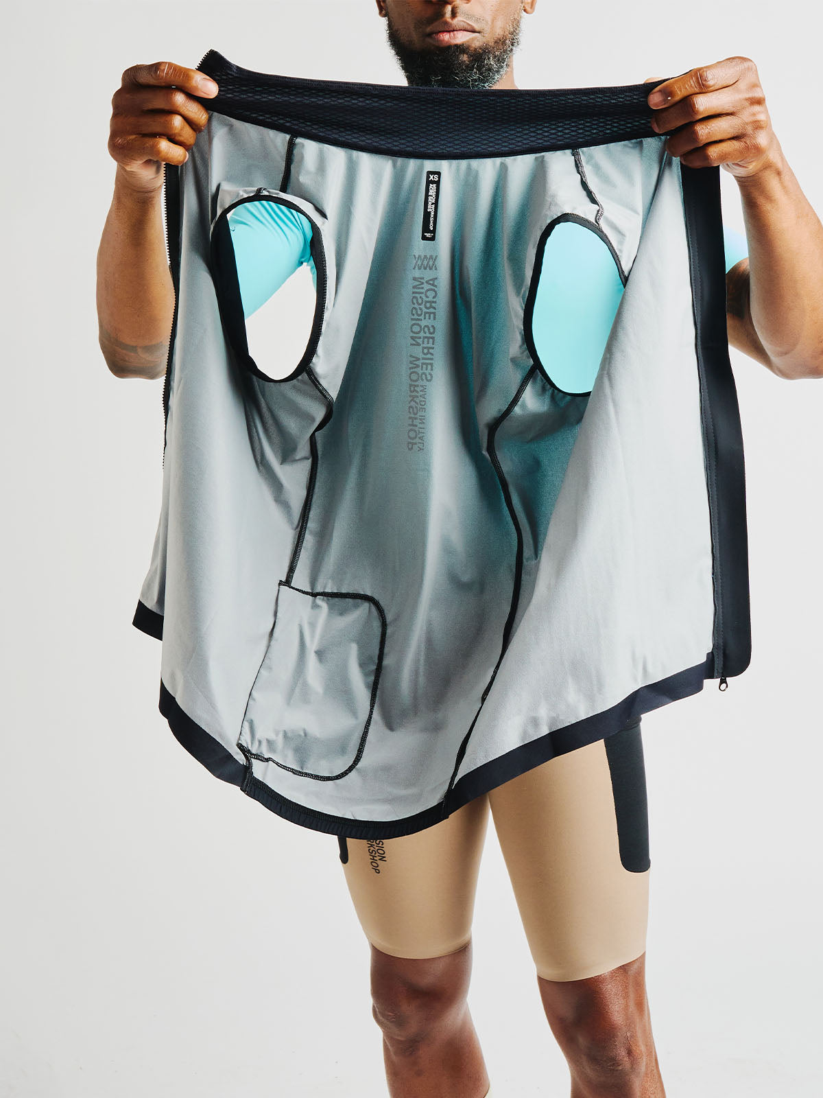 Altosphere Vest von Mission Workshop - Wetterfeste Taschen & Technische Bekleidung - San Francisco & Los Angeles - Für die Ewigkeit gebaut - Garantiert