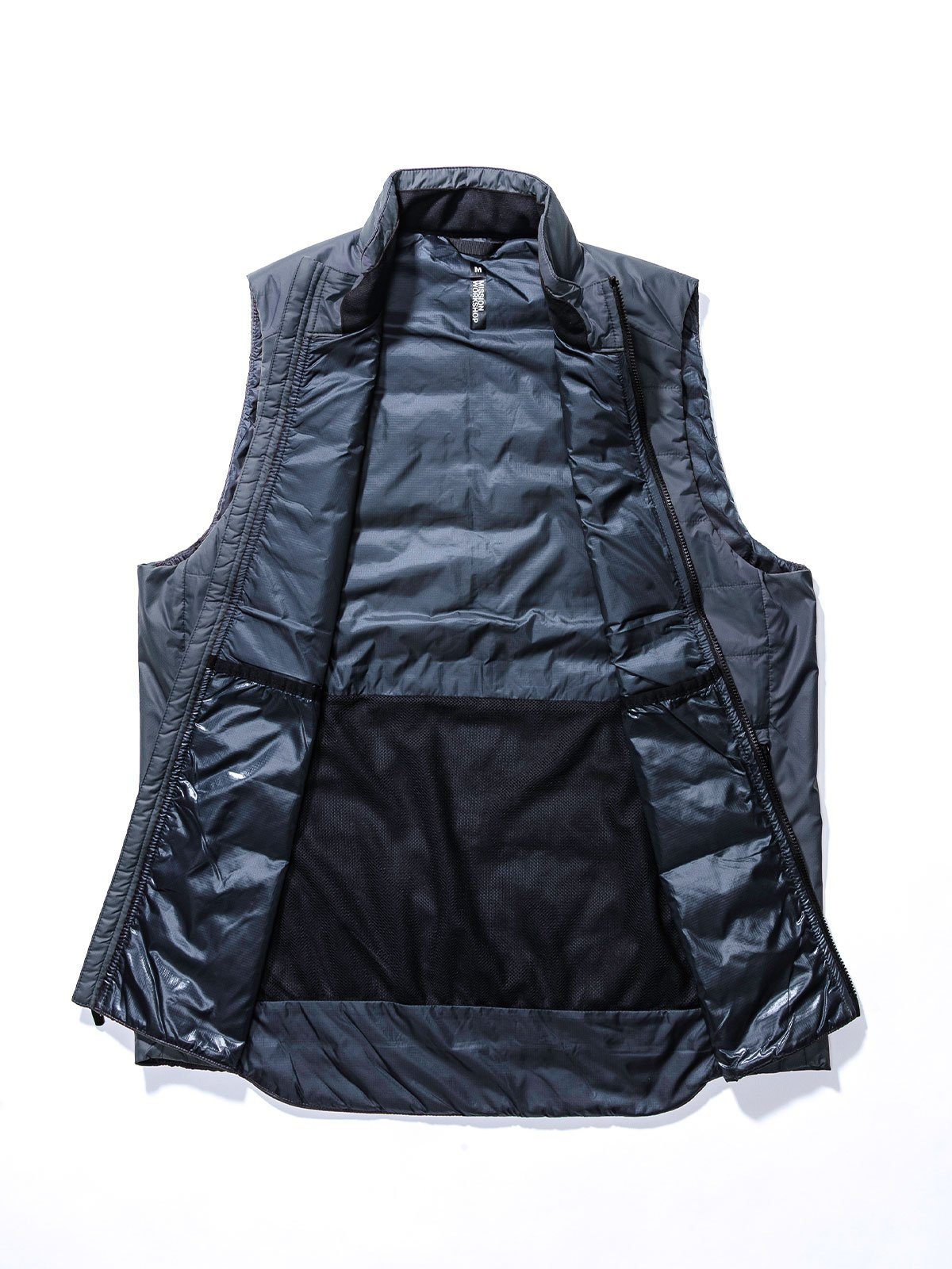 Acre Series Vest von Mission Workshop - Wetterfeste Taschen & Technische Bekleidung - San Francisco & Los Angeles - Für die Ewigkeit gebaut - Garantiert