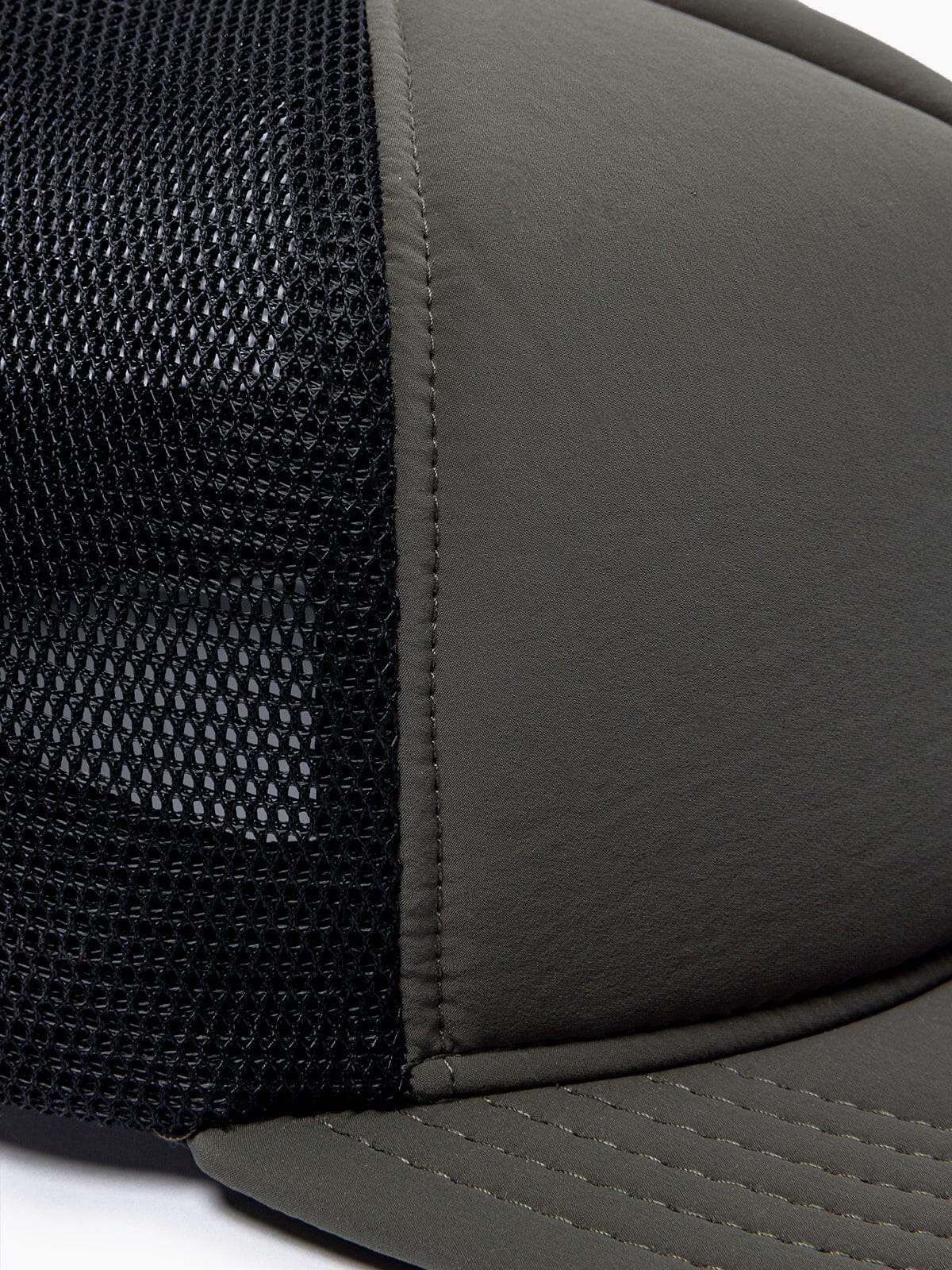 Convoy by Mission Workshop - Wetterfeste Taschen und technische Bekleidung - San Francisco & Los Angeles - Für die Ewigkeit gebaut - Garantiert