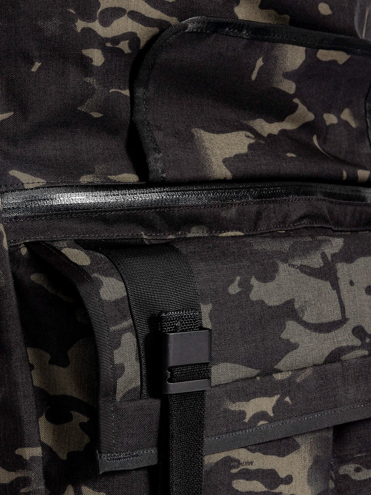 Shed : AP by Mission Workshop - Wetterfeste Taschen und technische Bekleidung - San Francisco & Los Angeles - Für die Ewigkeit gebaut - Garantiert