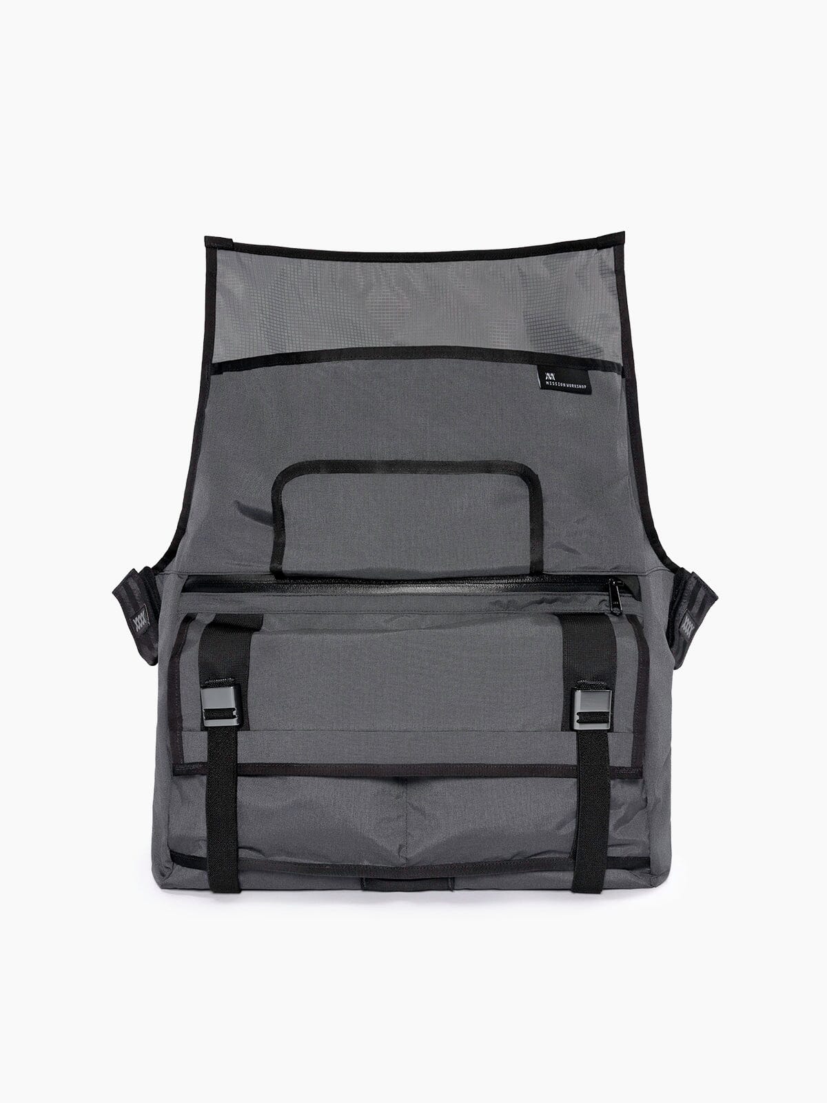 Shed : AP by Mission Workshop - Wetterfeste Taschen und technische Bekleidung - San Francisco & Los Angeles - Für die Ewigkeit gebaut - Garantiert