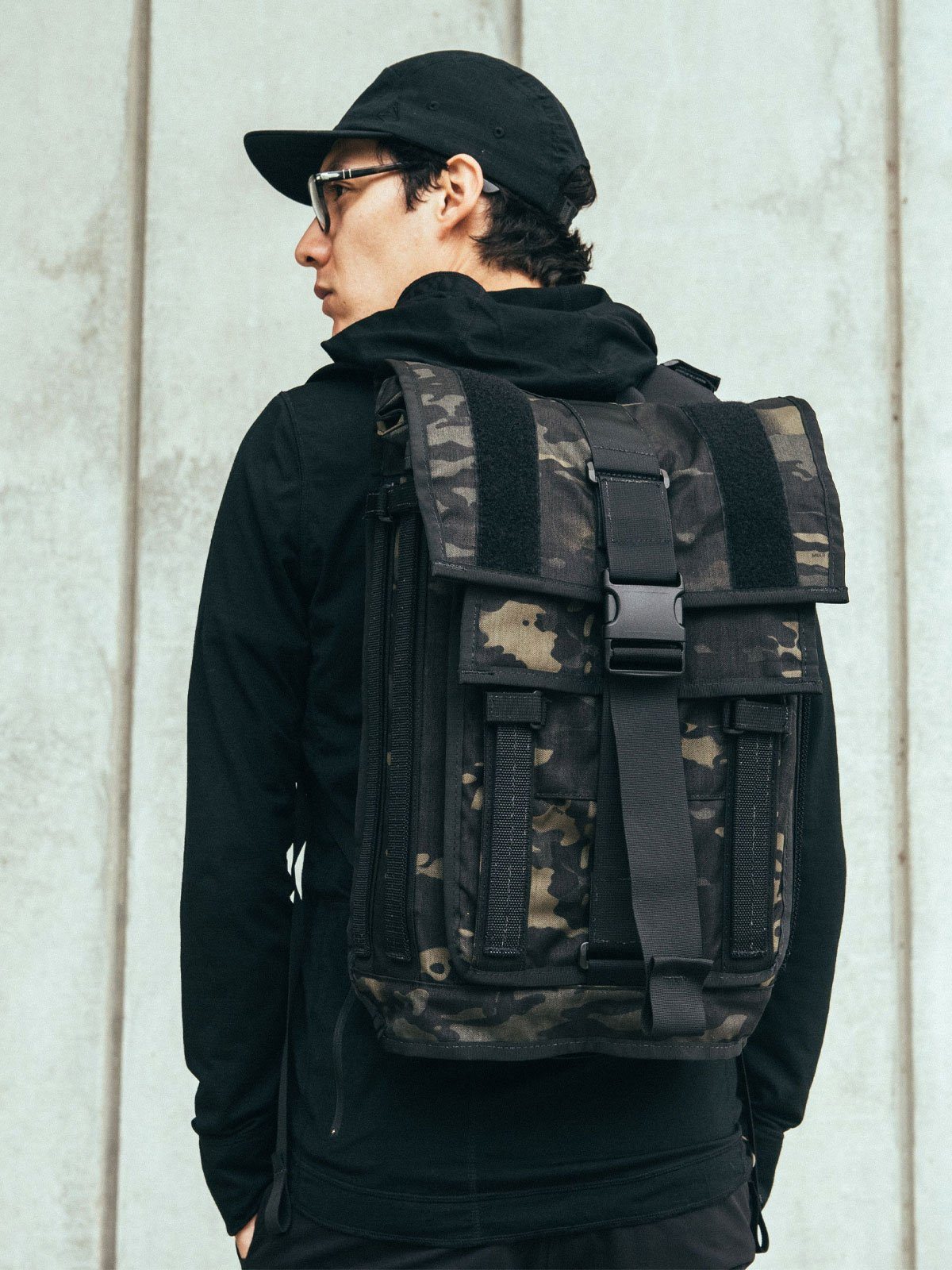 Arkiv Folio by Mission Workshop - Wetterfeste Taschen und technische Bekleidung - San Francisco & Los Angeles - Für die Ewigkeit gebaut - Garantiert!