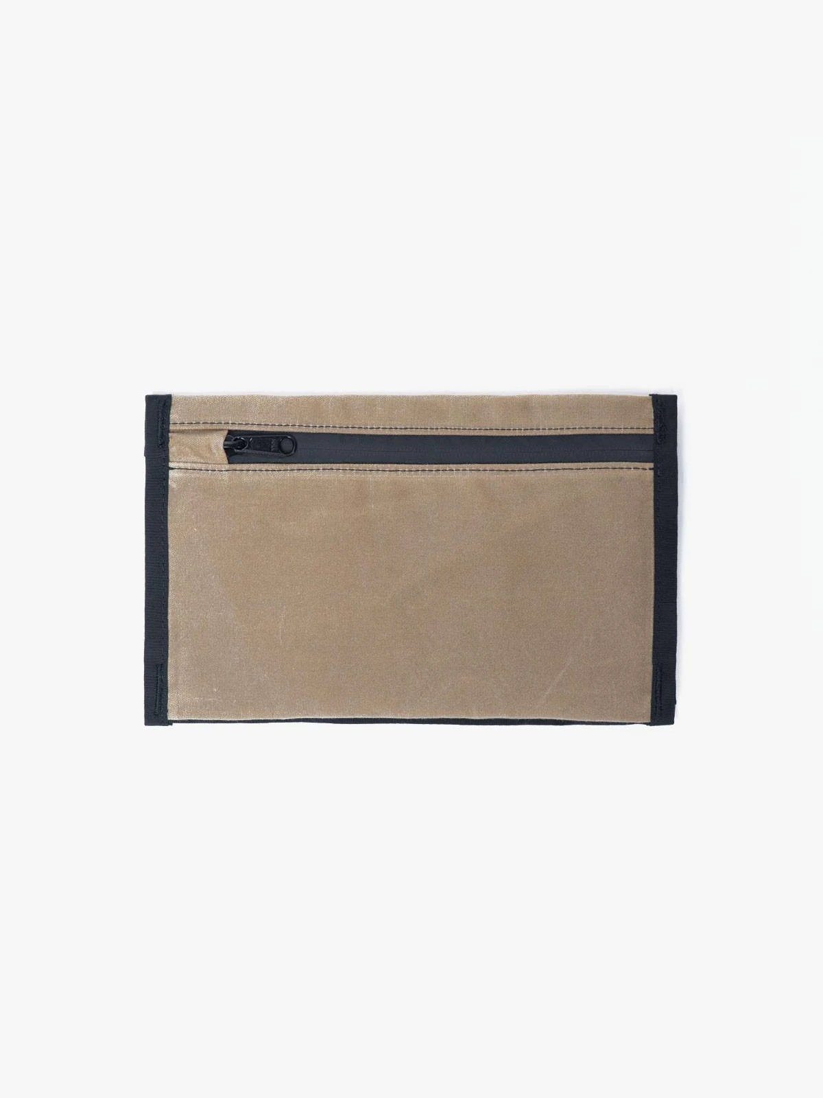 Arkiv Horizontal Zip von Mission Workshop - Wetterfeste Taschen und technische Bekleidung - San Francisco & Los Angeles - Für die Ewigkeit gebaut - Garantiert