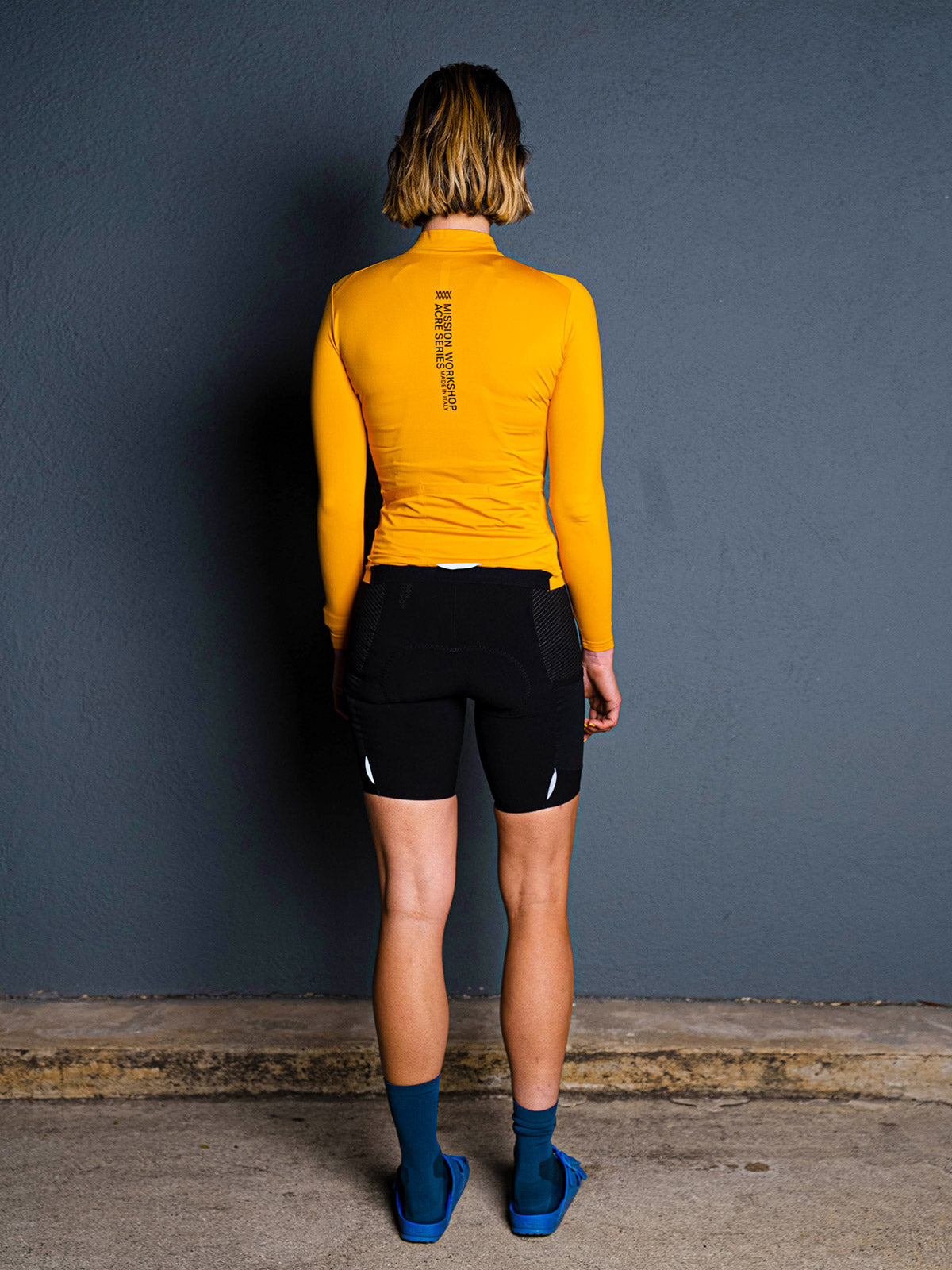 Mission Pro Jersey : LS Women's von Mission Workshop - Wetterfeste Taschen & Technische Bekleidung - San Francisco & Los Angeles - Für die Ewigkeit gebaut - Garantiert