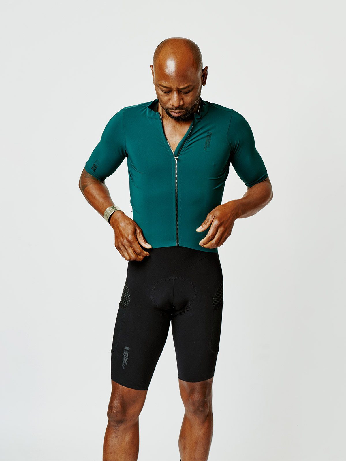 Mission Pro Jersey Men's von Mission Workshop - Wetterfeste Taschen & Technische Bekleidung - San Francisco & Los Angeles - Für die Ewigkeit gebaut - Garantiert