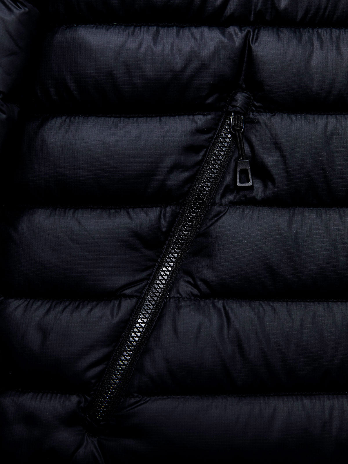 D21 by Mission Workshop - Wetterfeste Taschen und technische Bekleidung - San Francisco & Los Angeles - Für die Ewigkeit gebaut - Garantiert