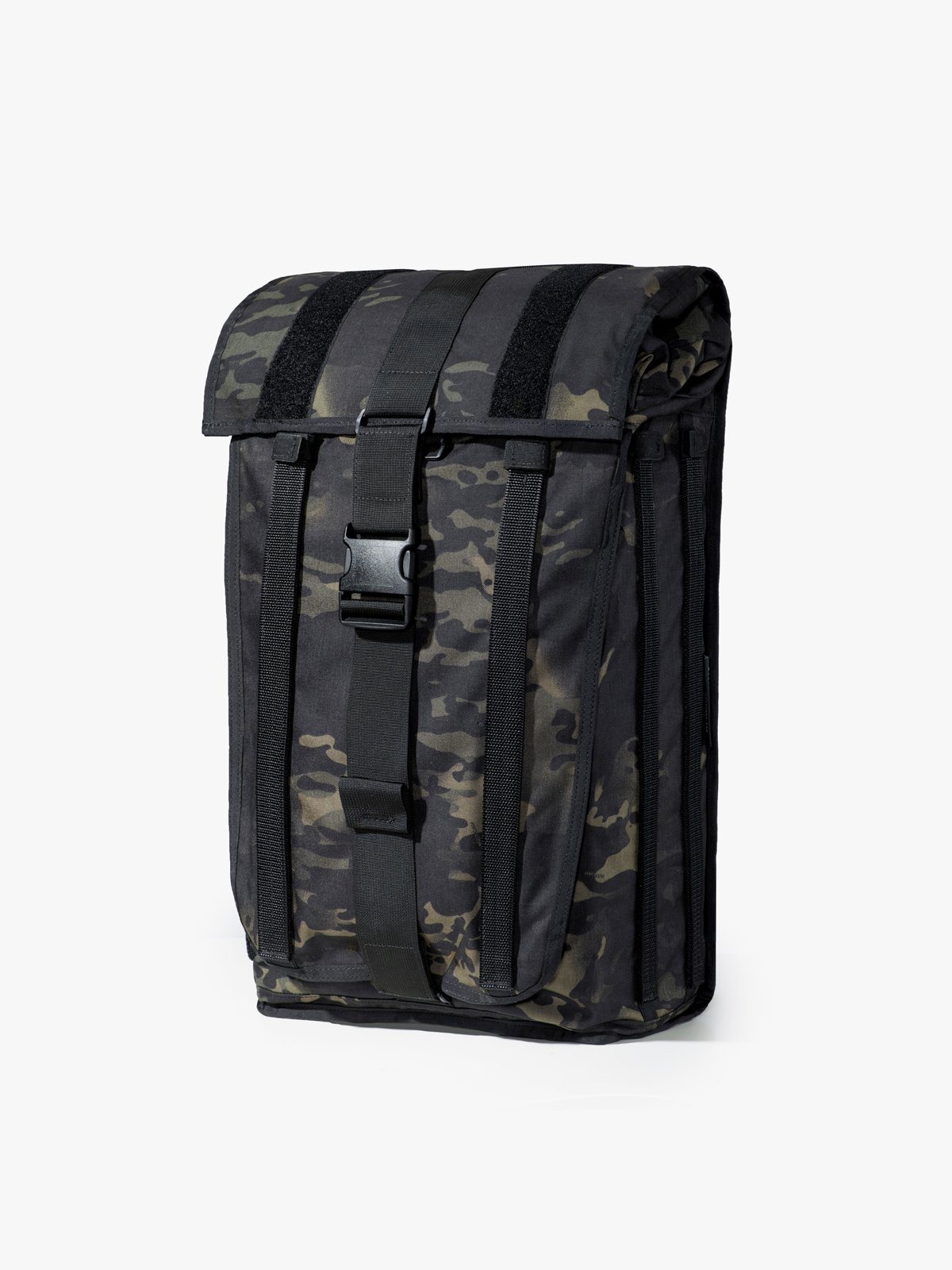Radian by Mission Workshop - Wetterfeste Taschen und technische Bekleidung - San Francisco & Los Angeles - Für die Ewigkeit gebaut - Garantiert