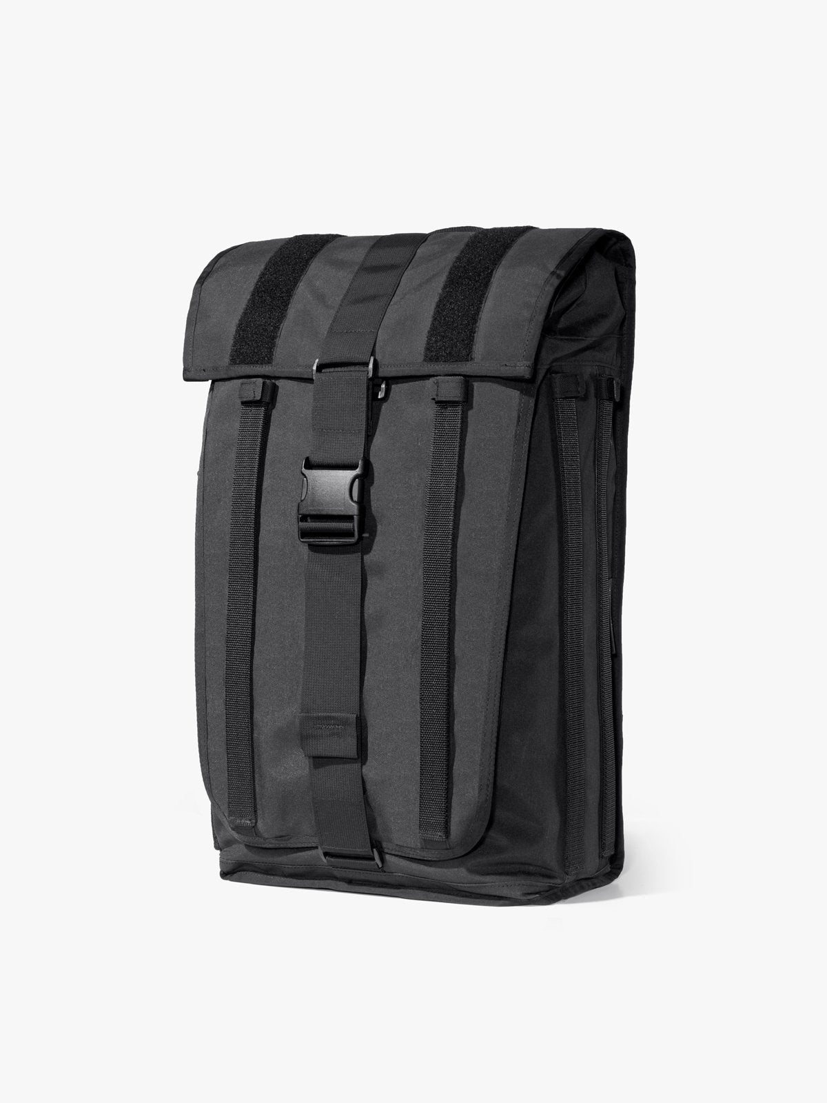 Radian by Mission Workshop - Wetterfeste Taschen und technische Bekleidung - San Francisco & Los Angeles - Für die Ewigkeit gebaut - Garantiert