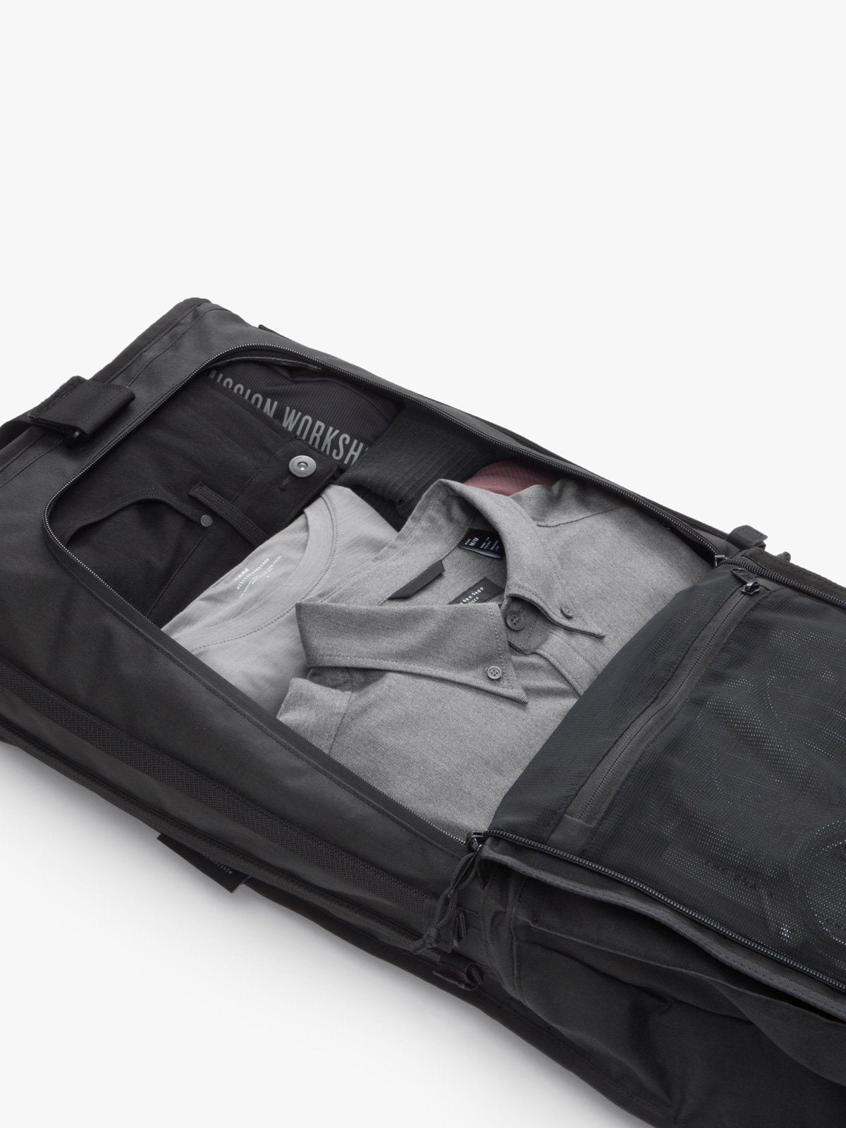Radian by Mission Workshop - Wetterfeste Taschen und technische Bekleidung - San Francisco & Los Angeles - Für die Ewigkeit gebaut - Garantiert
