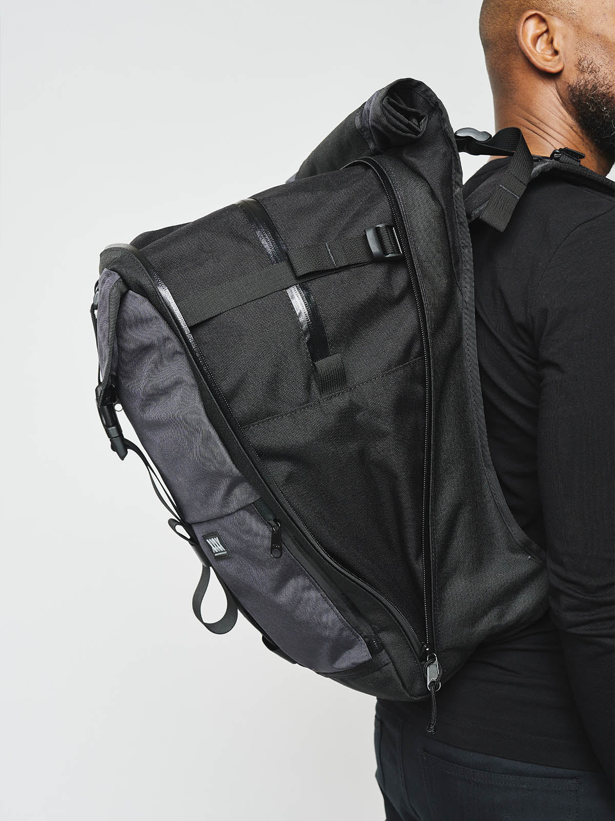 Rambler by Mission Workshop - Wetterfeste Taschen und technische Bekleidung - San Francisco & Los Angeles - Gebaut um zu überleben - Garantiert für immer