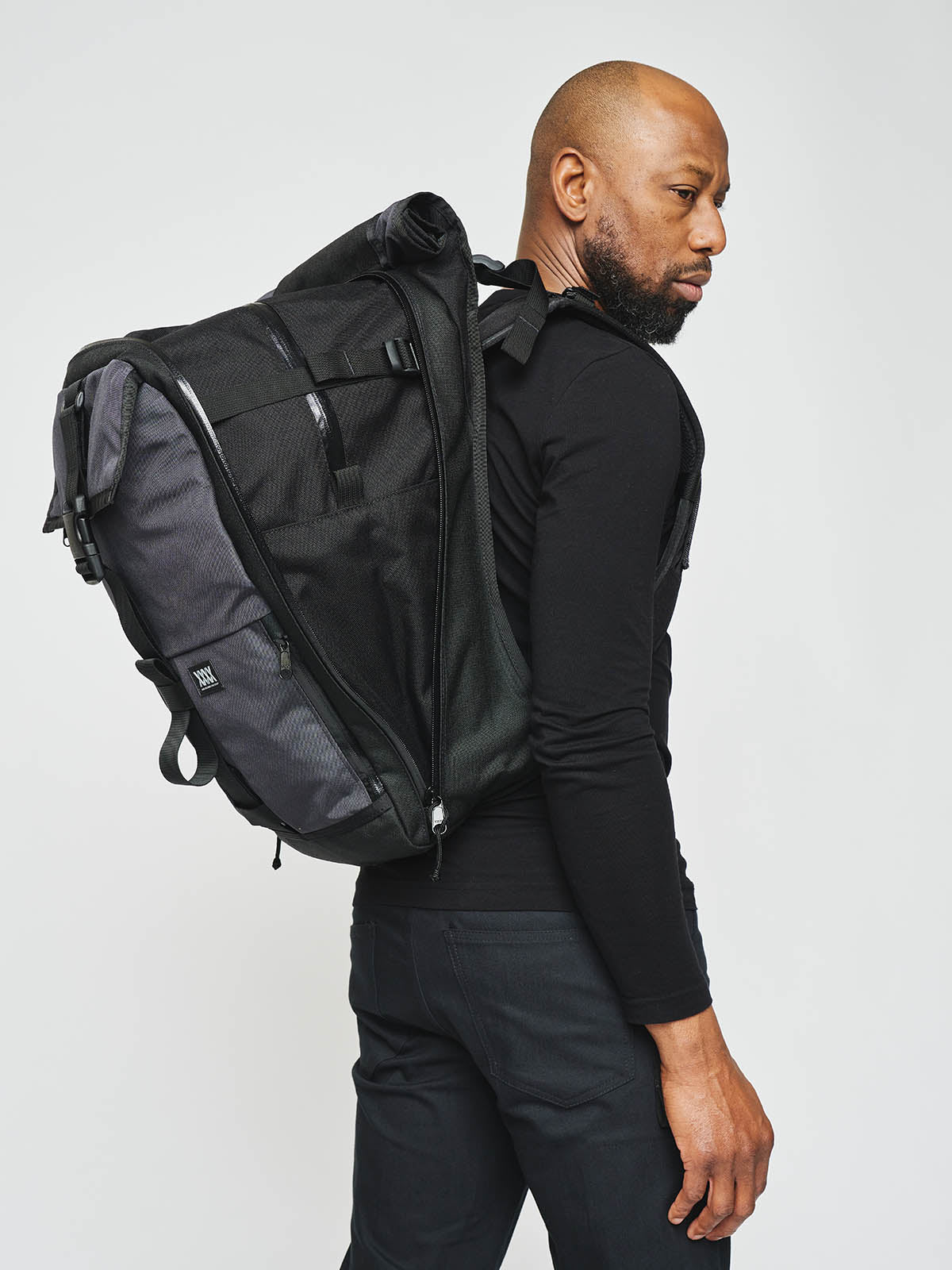 Rambler by Mission Workshop - Wetterfeste Taschen und technische Bekleidung - San Francisco & Los Angeles - Gebaut um zu überleben - Garantiert für immer