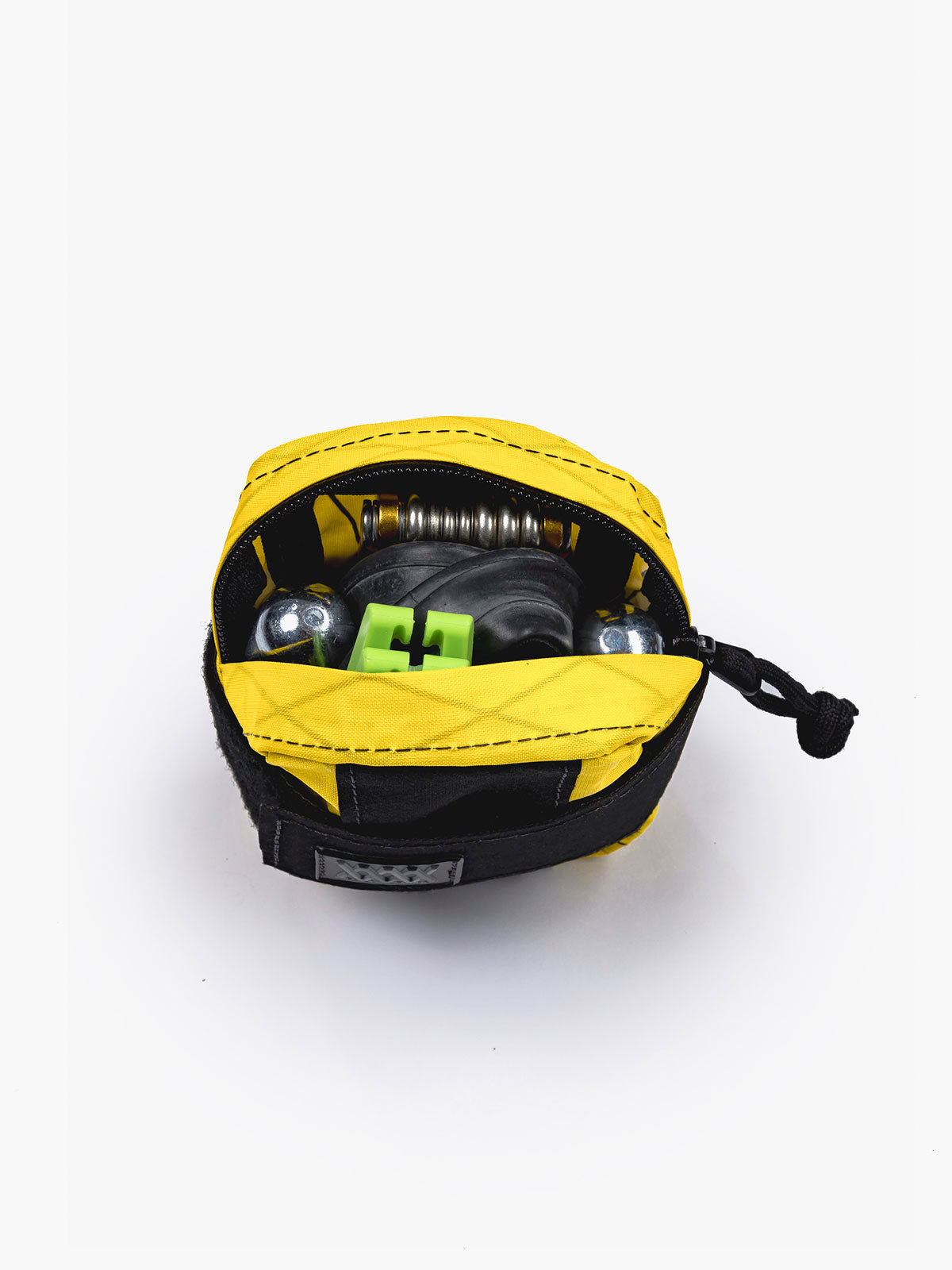 Mission Saddle Bag von Mission Workshop - Wetterfeste Taschen und technische Bekleidung - San Francisco & Los Angeles - Für die Ewigkeit gebaut - Garantiert