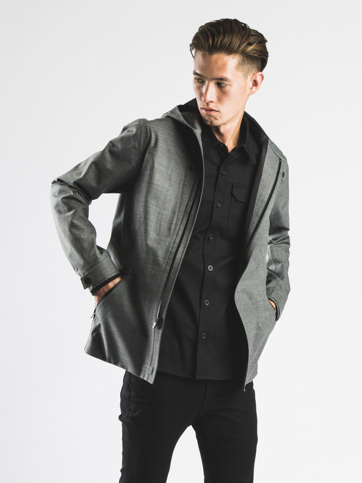 Strathmore by Mission Workshop - Wetterfeste Taschen und technische Bekleidung - San Francisco & Los Angeles - Für die Ewigkeit gebaut - Garantiert