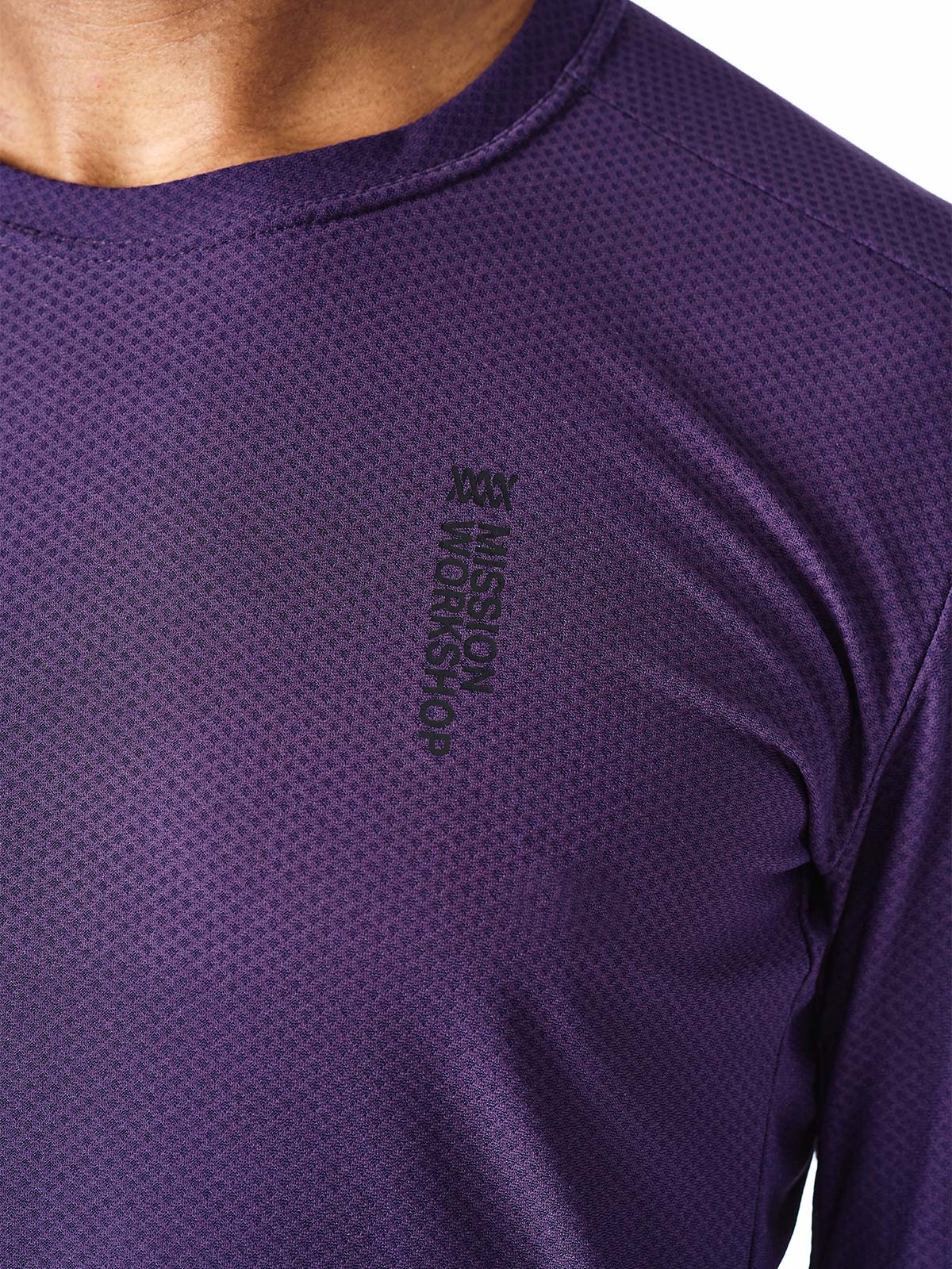 Mission Pro Tech Tee : LS Men's von Mission Workshop - Wetterfeste Taschen & Technische Bekleidung - San Francisco & Los Angeles - Für die Ewigkeit gebaut - Garantiert