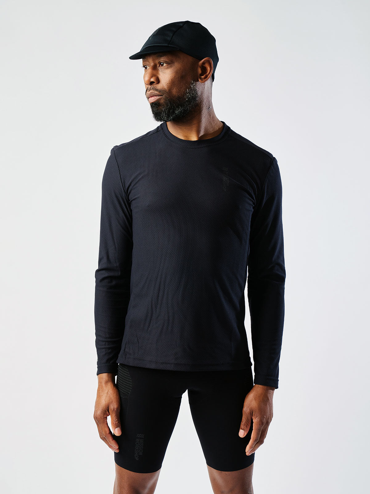 Mission Pro Tech Tee : LS Men's von Mission Workshop - Wetterfeste Taschen & Technische Bekleidung - San Francisco & Los Angeles - Für die Ewigkeit gebaut - Garantiert