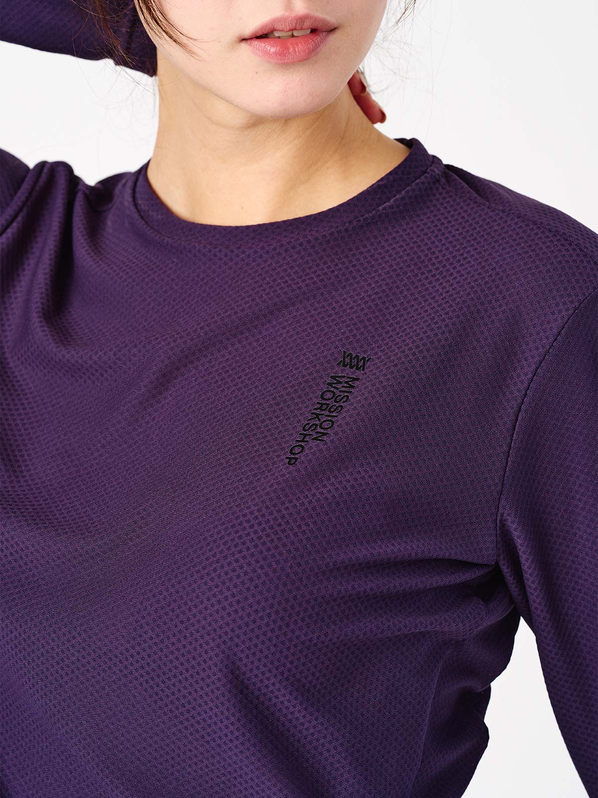 Mission Pro Tech Tee : LS Women's von Mission Workshop - Wetterfeste Taschen & Technische Bekleidung - San Francisco & Los Angeles - Für die Ewigkeit gebaut - Garantiert