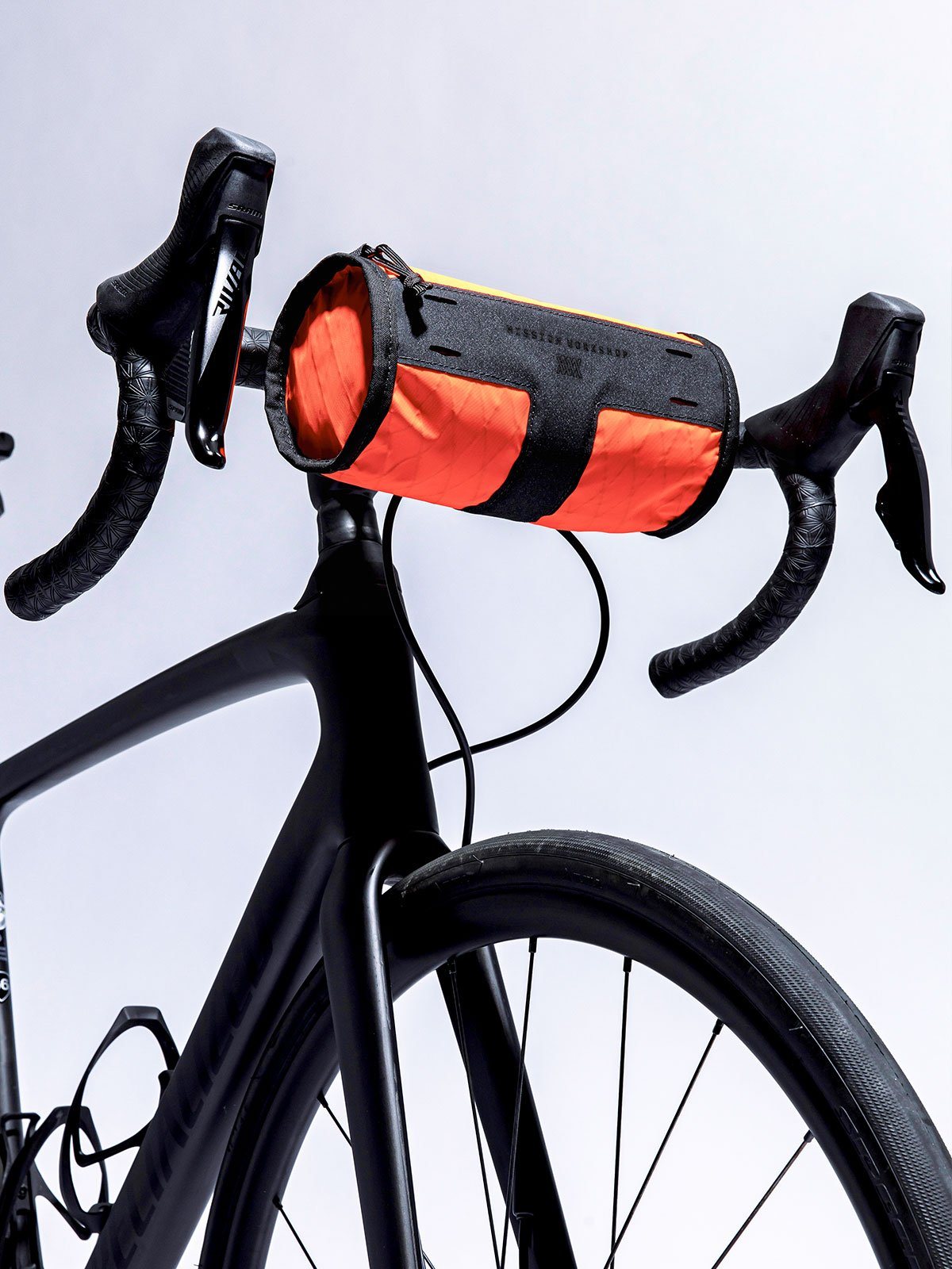 Toro Handlebar Bag von Mission Workshop - Wetterfeste Taschen & Technische Bekleidung - San Francisco & Los Angeles - Für die Ewigkeit gebaut - Garantiert