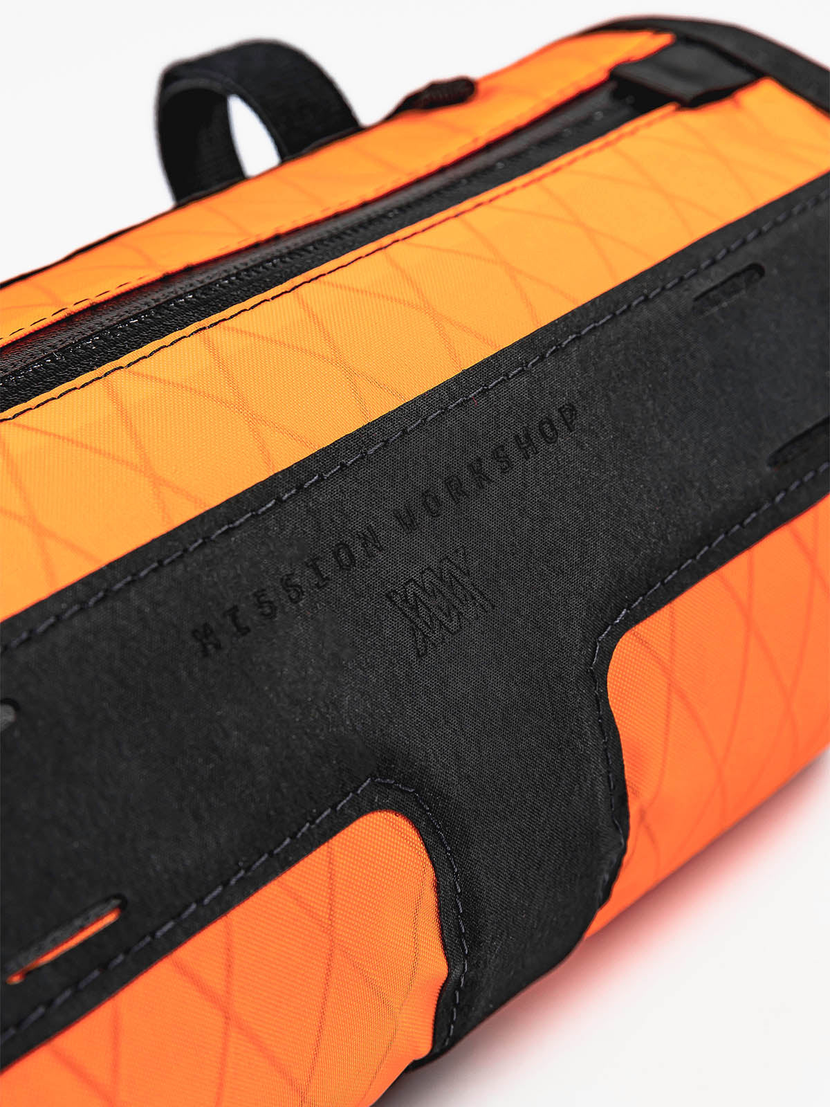 Toro Grande Lenkertasche von Mission Workshop - Wetterfeste Taschen & Technische Bekleidung - San Francisco & Los Angeles - Für die Ewigkeit gebaut - Garantiert