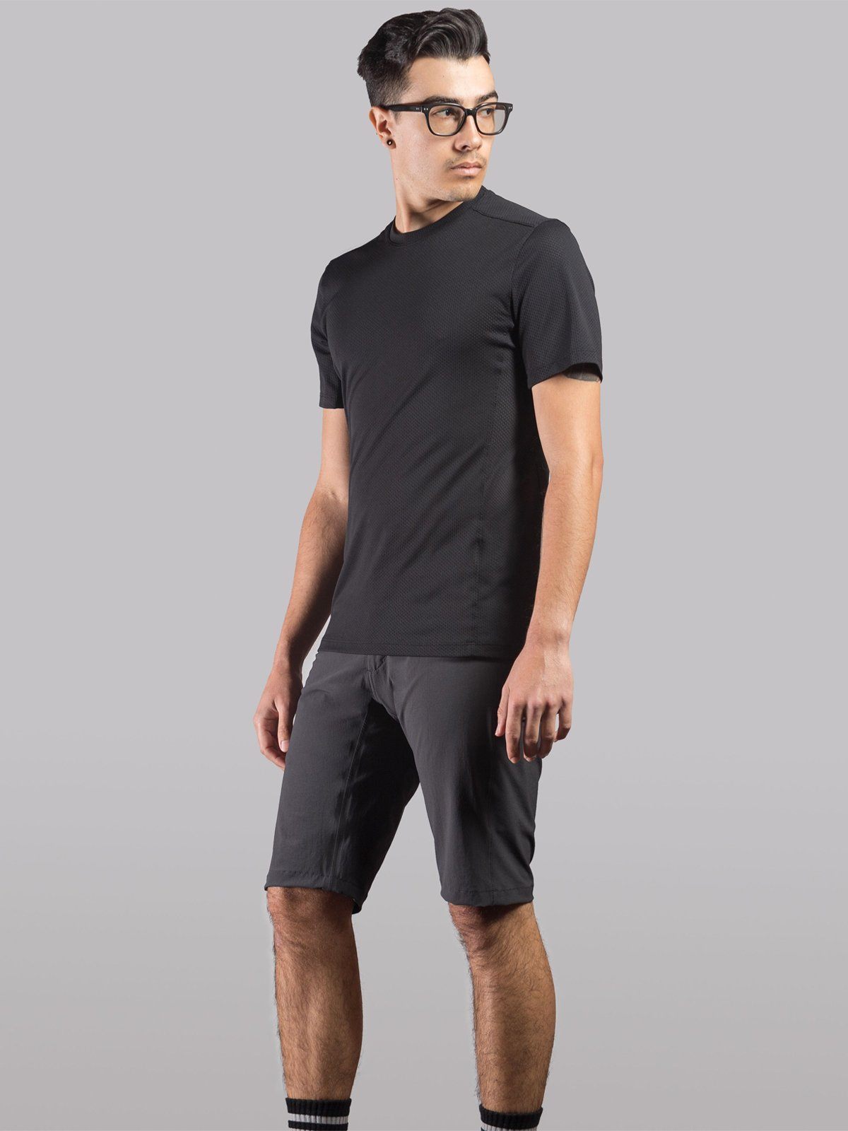 Traverse : XC by Mission Workshop - Wetterfeste Taschen und technische Bekleidung - San Francisco & Los Angeles - Für die Ewigkeit gebaut - Garantiert