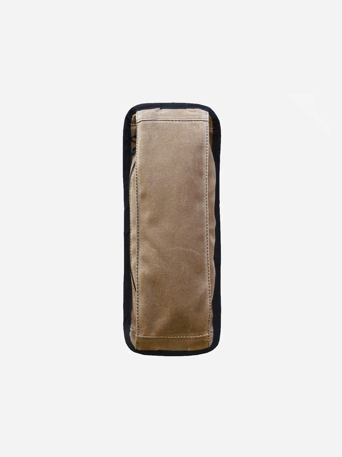 Arkiv Vertikale Reißverschlusstasche von Mission Workshop - Wetterfeste Taschen & Technische Bekleidung - San Francisco & Los Angeles - Für die Ewigkeit gebaut - Garantiert