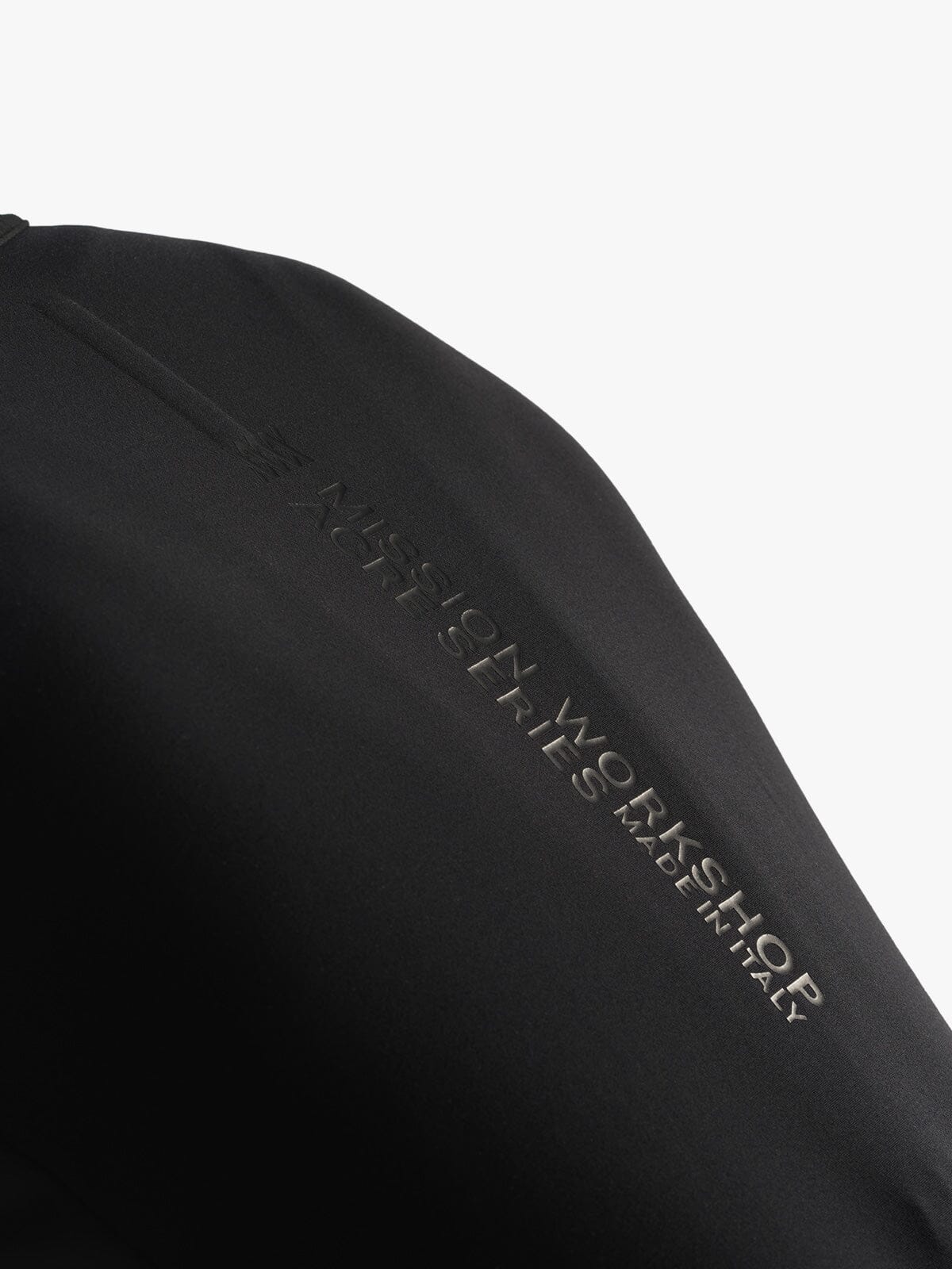 Range Jacket Women's von Mission Workshop - Wetterfeste Taschen und technische Bekleidung - San Francisco & Los Angeles - Für die Ewigkeit gebaut - Garantiert
