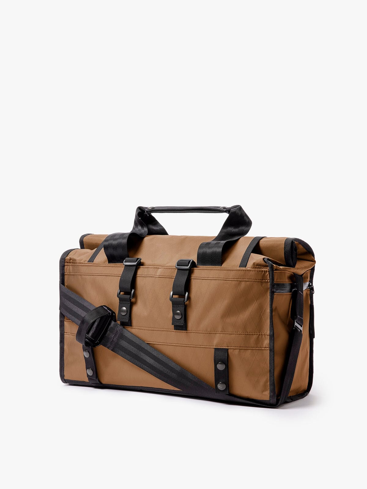 Helmsman : VX by Mission Workshop - Wetterfeste Taschen und technische Bekleidung - San Francisco & Los Angeles - Für die Ewigkeit gebaut - Garantiert