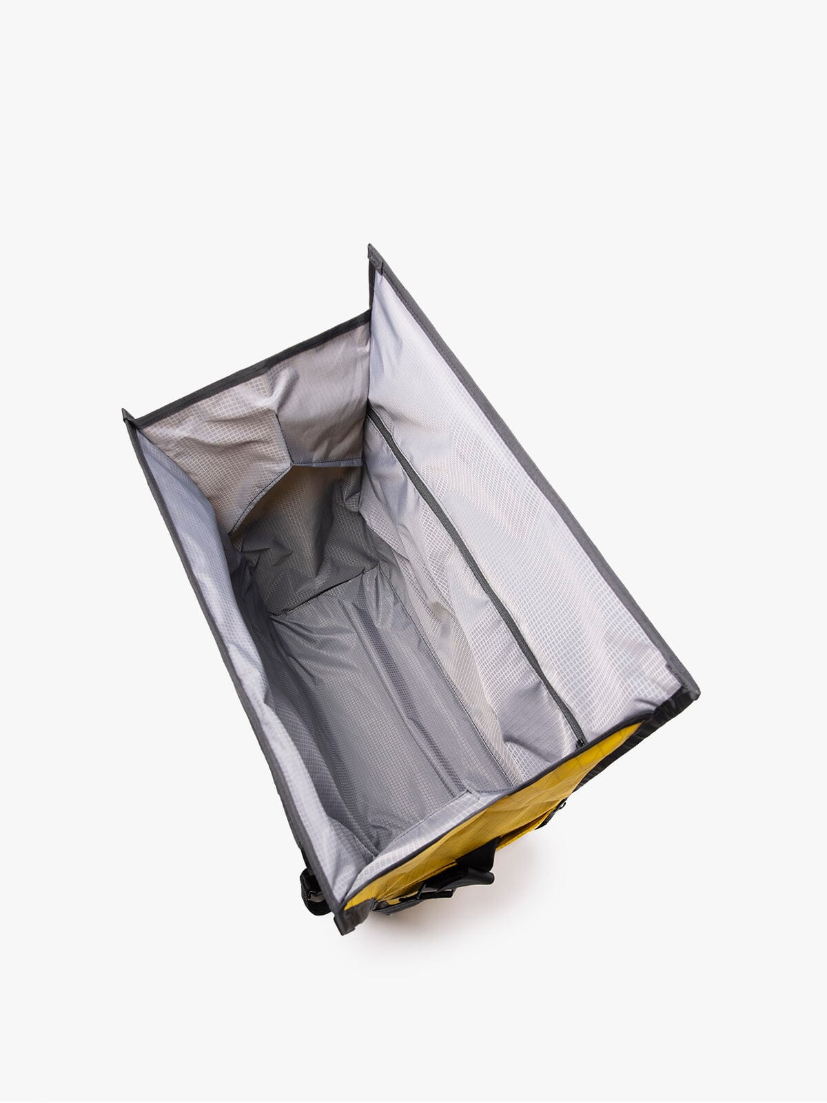 Helmsman : VX by Mission Workshop - Wetterfeste Taschen und technische Bekleidung - San Francisco & Los Angeles - Für die Ewigkeit gebaut - Garantiert