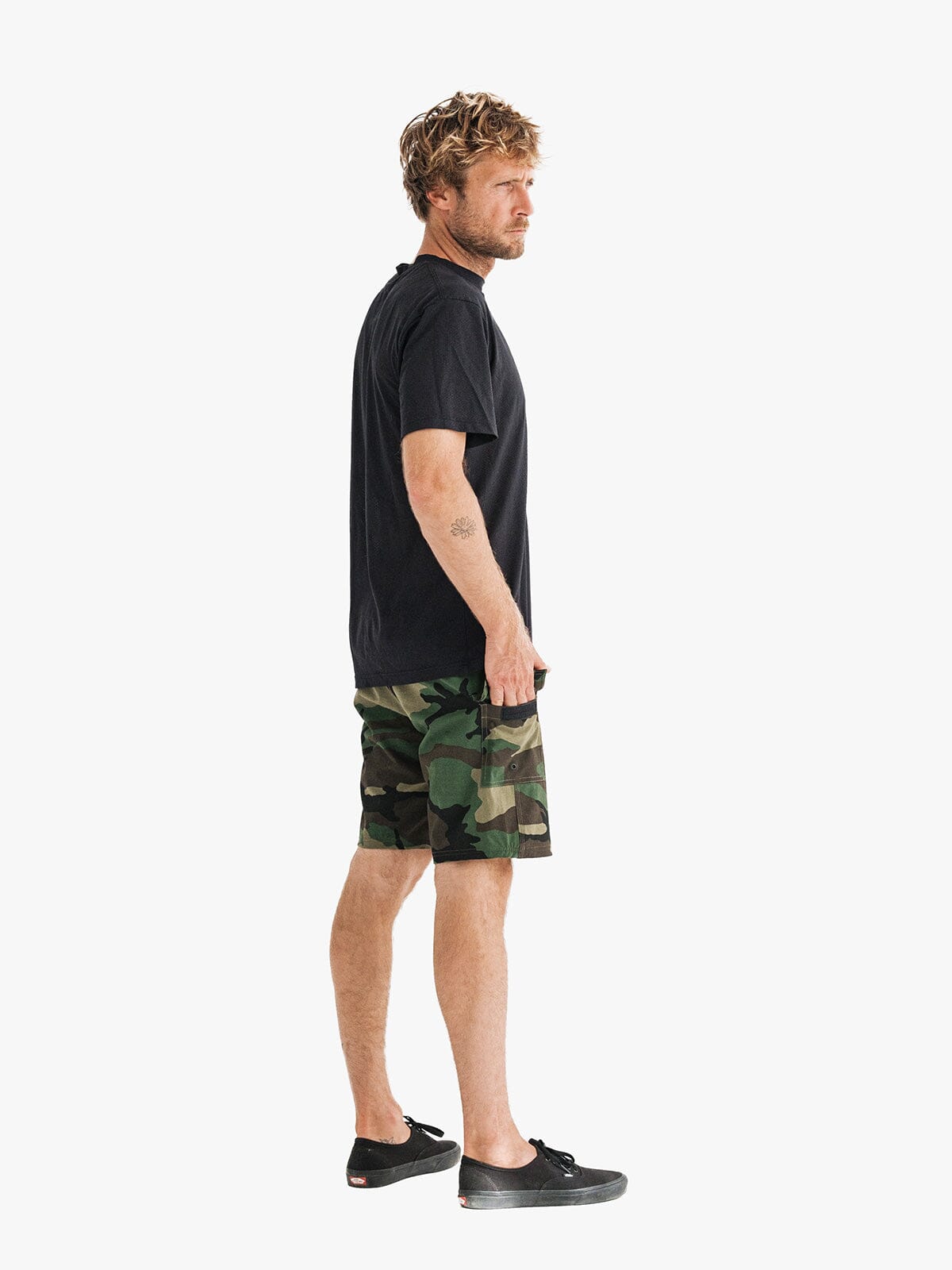 Ocho by Mission Workshop - Wetterfeste Taschen und technische Bekleidung - San Francisco & Los Angeles - Für die Ewigkeit gebaut - Garantiert