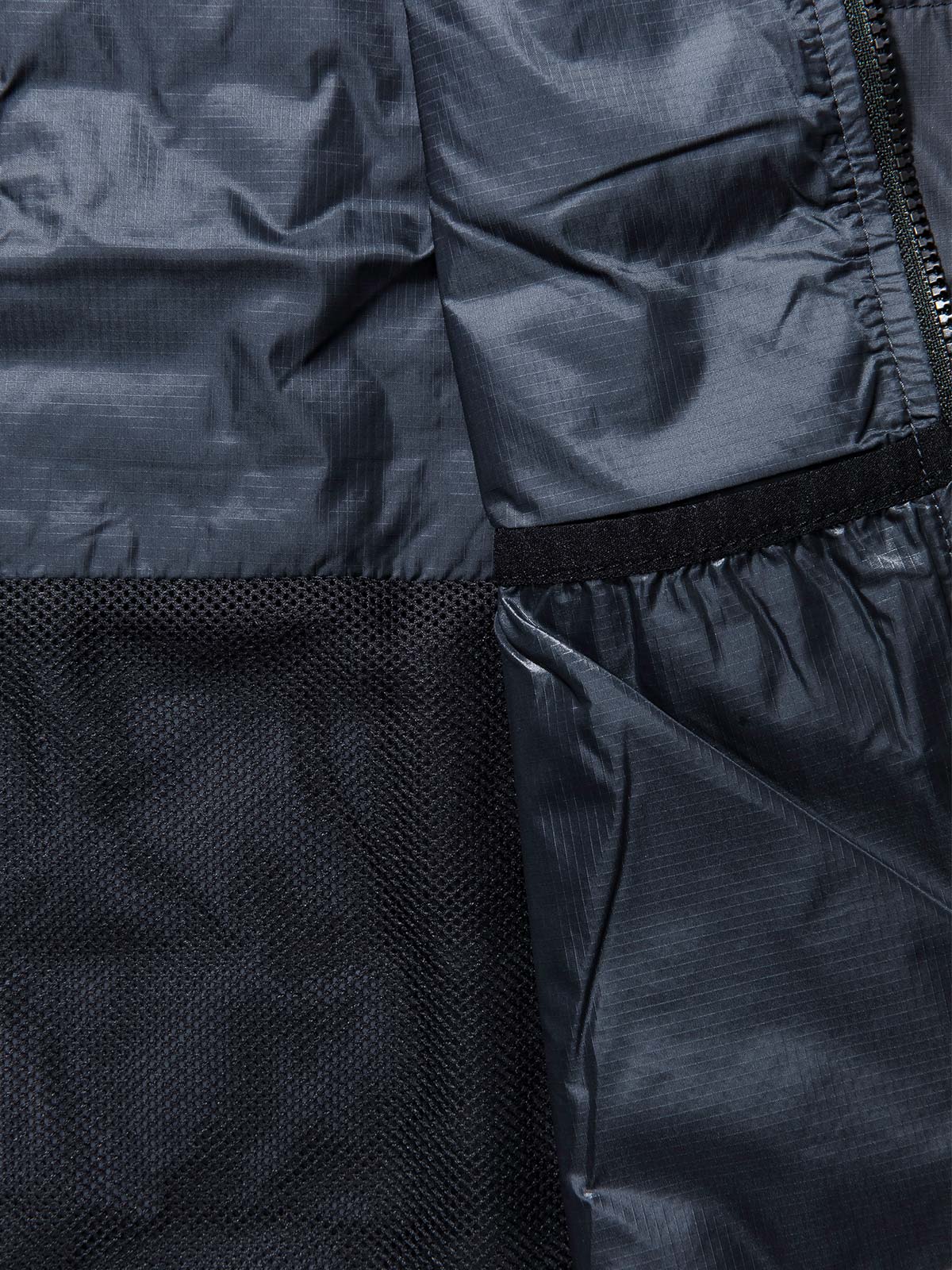 Acre Series Vest von Mission Workshop - Wetterfeste Taschen & Technische Bekleidung - San Francisco & Los Angeles - Für die Ewigkeit gebaut - Garantiert