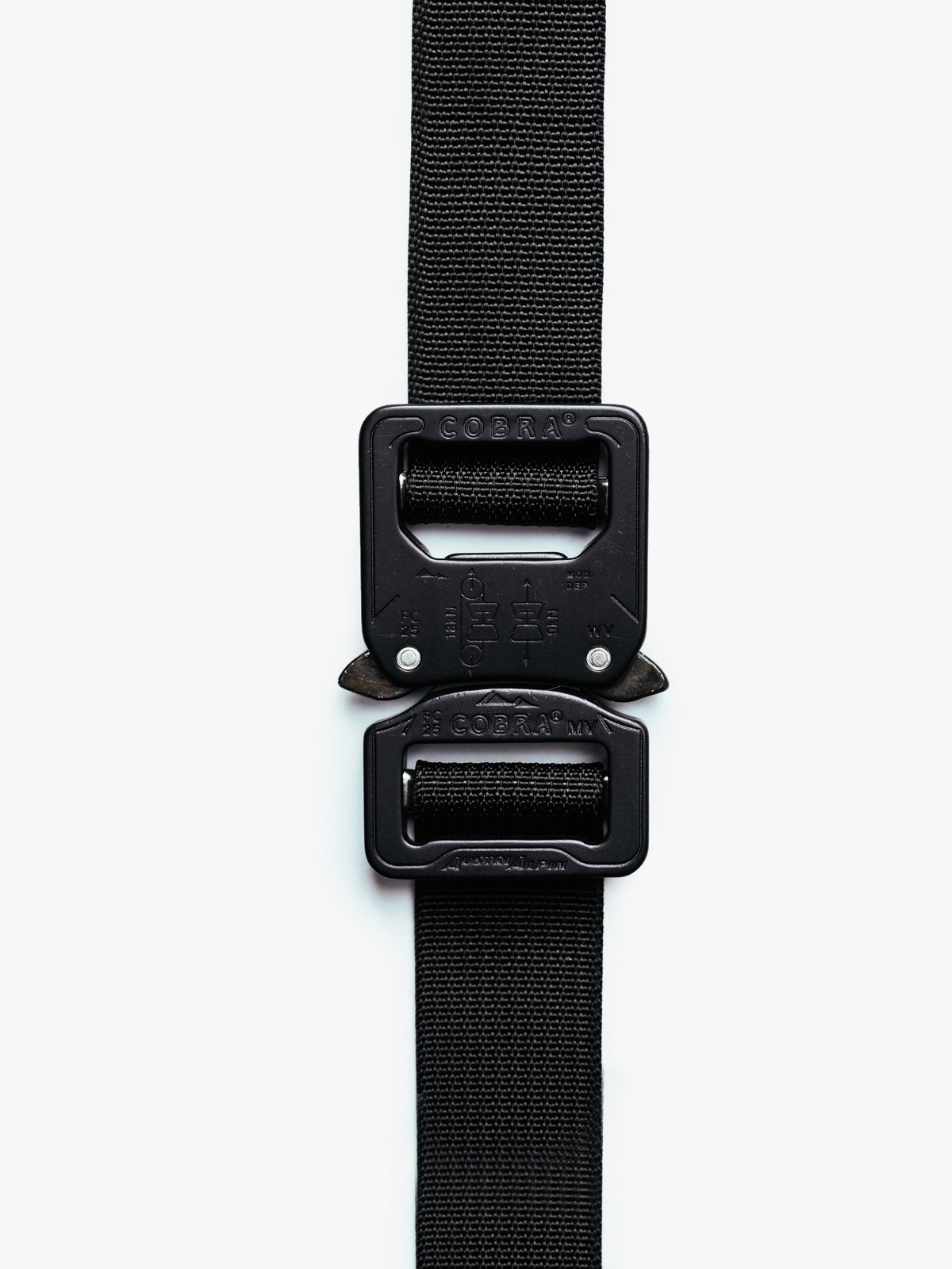 Cobra® Buckle Set : HT500 & Black Camo Rhake by Mission Workshop - Wetterfeste Taschen & Technische Bekleidung - San Francisco & Los Angeles - Built to endure - Guaranteed forever